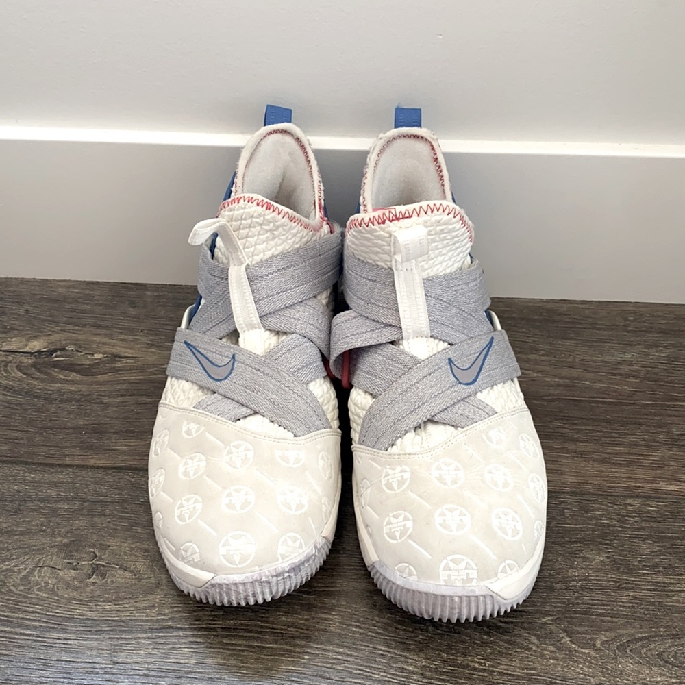 Nike Lebron soldier 12 TB white blue! Youth size 7